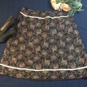 Dress Barn Woman  Size 18 W Floral Skirt